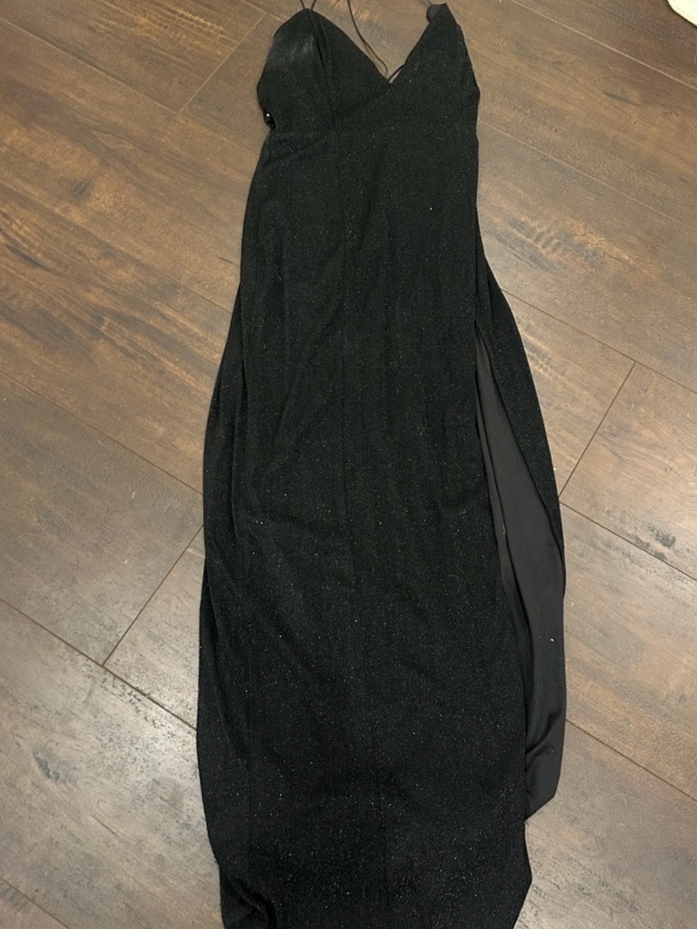 Hello Molly Black Plunge V-Neck Spaghetti Strap Maxi Dress - Picture 2 of 3